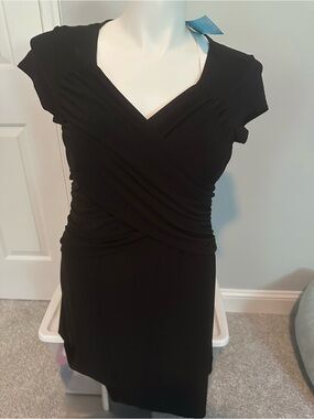 Women's Black Faux-Wrap Short Sleeve Mini Dress